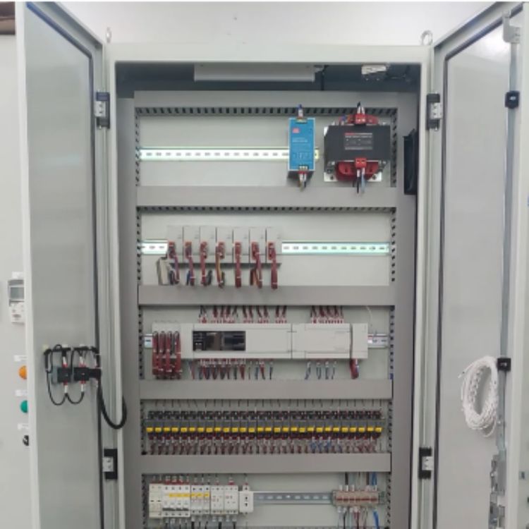 mccb panel